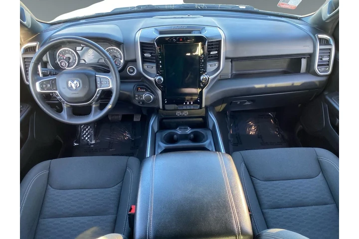 $38456 : Ram 1500 2025 4x4 Big Horn 4 image 10