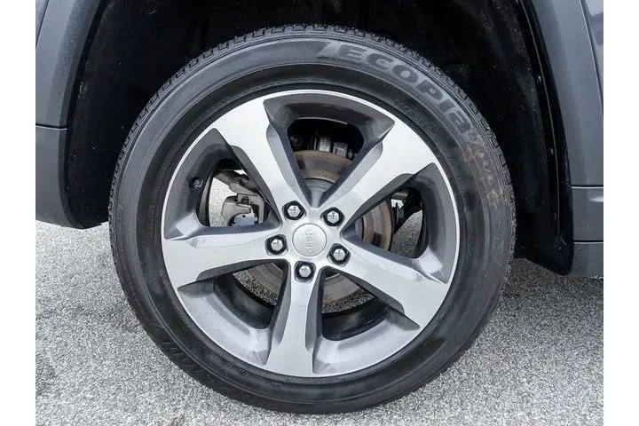 $34986 : Jeep Grand Cherokee 2024 4x4 image 8