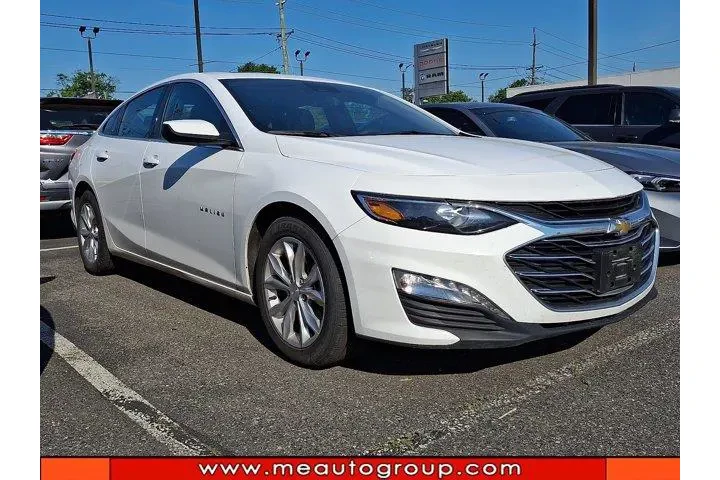 $17233 : Chevrolet Malibu 2023 LT 4dr image 3