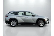 $31065 : Hyundai TUCSON 2025 SE 4dr S thumbnail