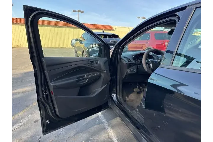 $6750 : Ford Escape 2014 S 4dr SUV image 6