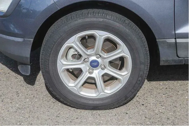 $13991 : Ford EcoSport 2019 AWD SE 4d image 9