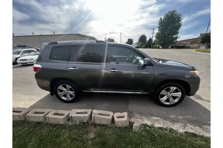 $11990 : 2013 Highlander Limited image 8