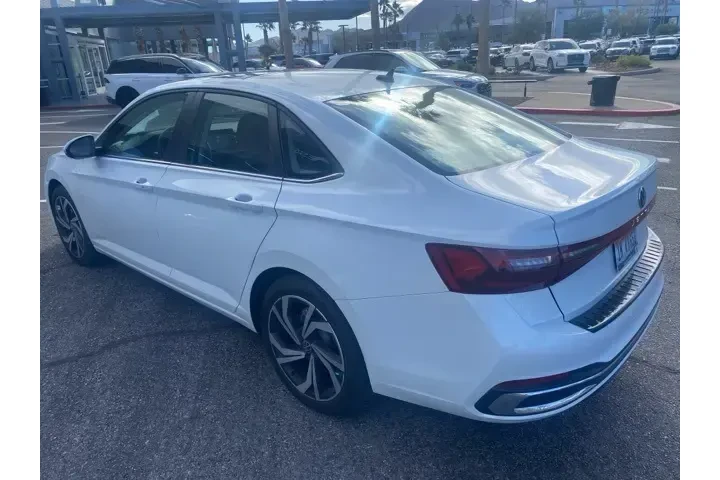 $24947 : Volkswagen Jetta 2025 SEL 4d image 8