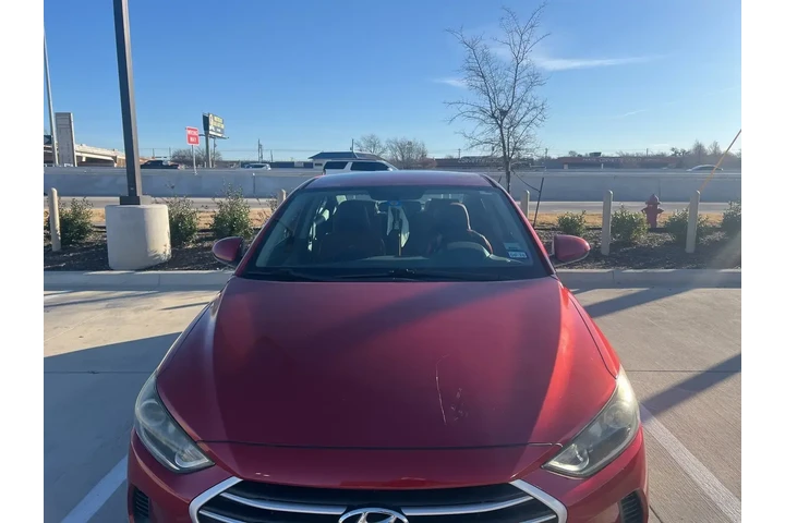 $10499 : Hyundai ELANTRA 2017 SE 4dr image 2