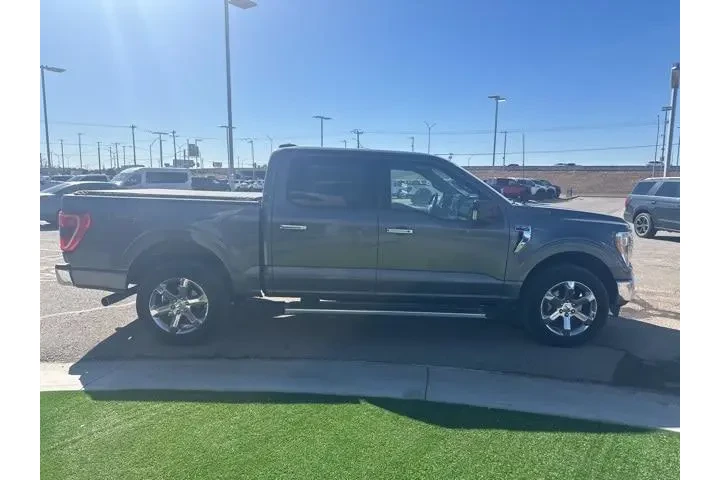 $39877 : Ford F-150 2022 4x4 XLT 4dr image 5