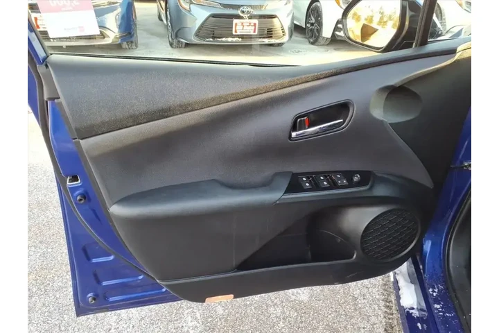 $14999 : Toyota Prius 2017 Two 4dr Ha image 8