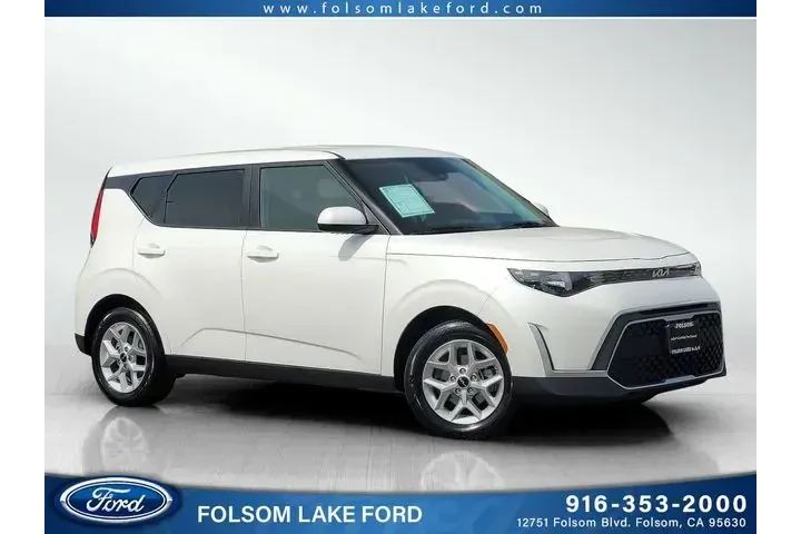 $19521 : Kia Soul 2025 S 4dr Crossove image 1