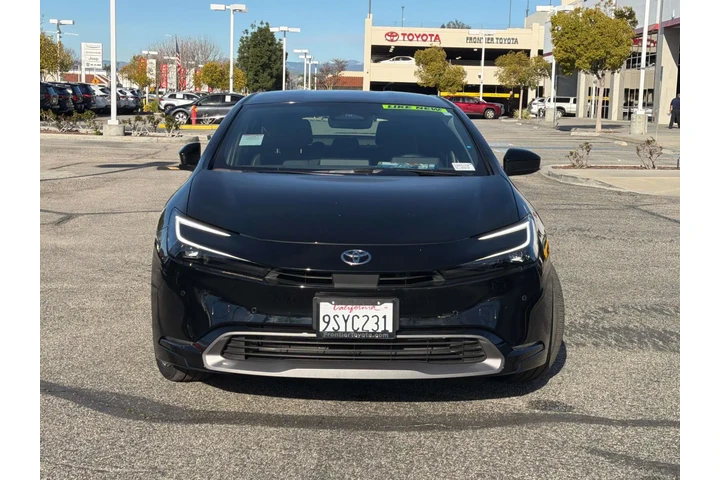 $32210 : Toyota Prius 2025 LE 4dr Hat image 2