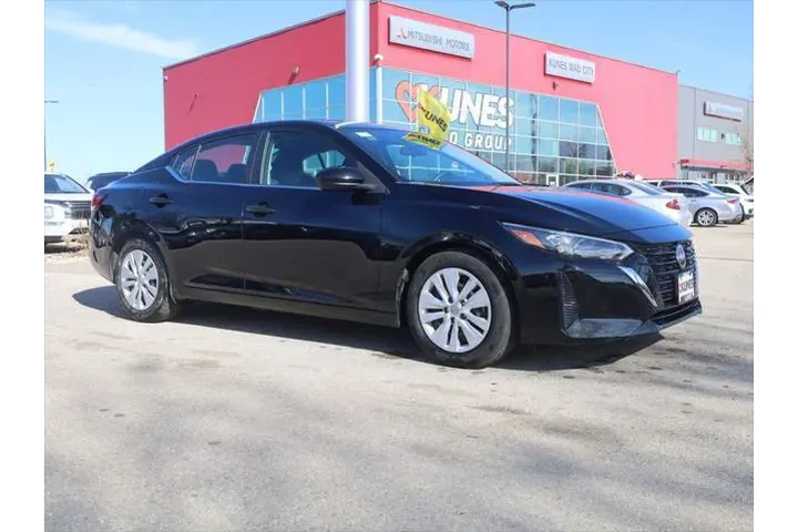 $17777 : Nissan Sentra 2025 S 4dr Sed image 2