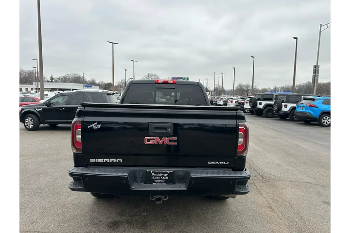 $25980 : 2018 GMC Sierra 1500 4WD Crew image 3