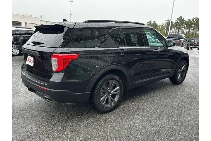 $36950 : Ford Explorer 2024 XLT 4dr S image 5