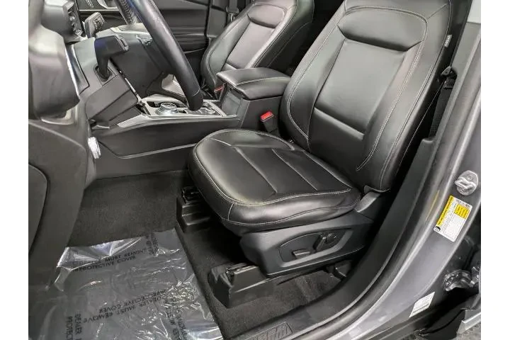 $30900 : Ford Explorer 2022 AWD XLT 4 image 9