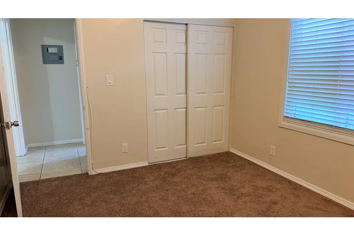 $1850 : Apartamento en South Gate image 8