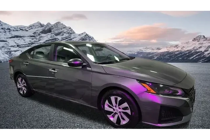 $20194 : Nissan Altima 2025 2.5 S 4dr image 1