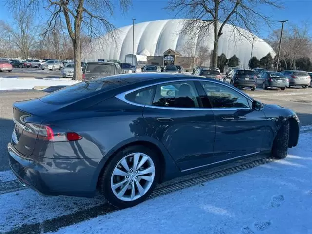 $20995 : 2015 Model S 90D image 7