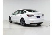 $30998 : Tesla Model 3 2023 4dr Sedan thumbnail