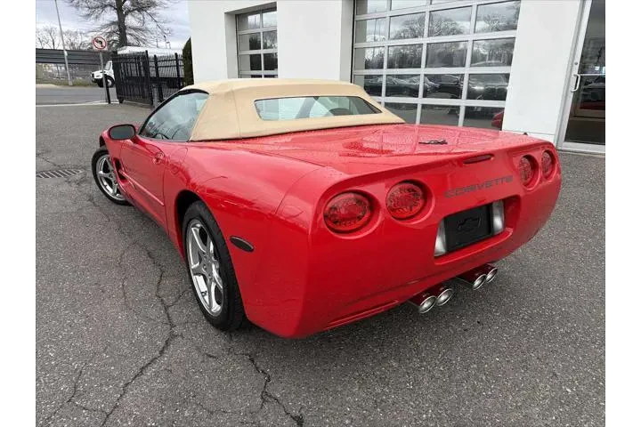 $23943 : Chevrolet Corvette 2004 2dr image 4