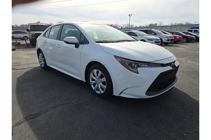 2020 Corolla LE image 7