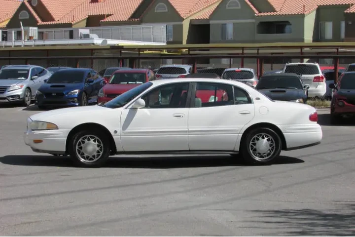 $5995 : 2003 LeSabre Limited image 3