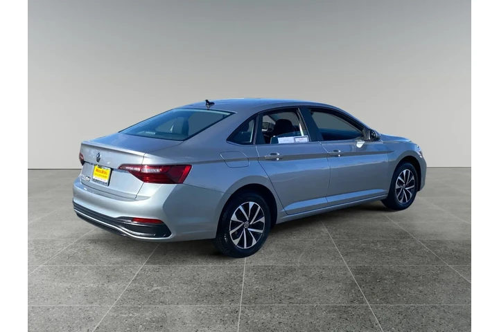 $25397 : Volkswagen Jetta 2024 S 4dr image 5