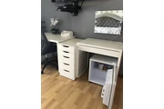 Rento cuarto. MUJER baño priva en Miami