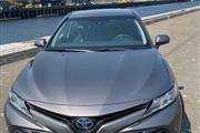 $15988 : 2018 Camry Hybrid LE thumbnail