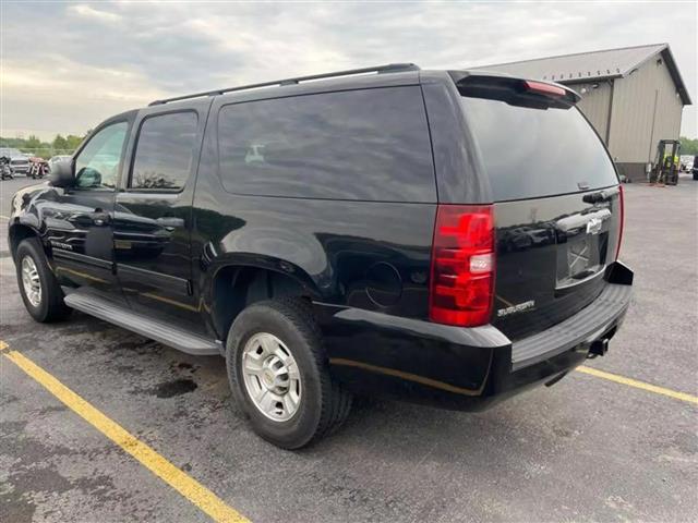 $18920 : 2010 CHEVROLET SUBURBAN 25002 image 9