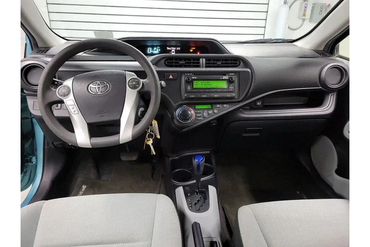 $17998 : Toyota Prius c 2014 One 4dr image 9
