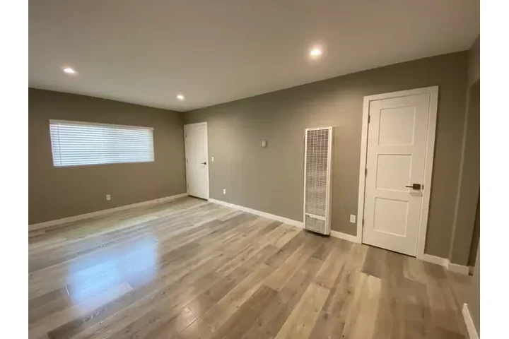 $1100 : Apartamento listo para vivir image 4
