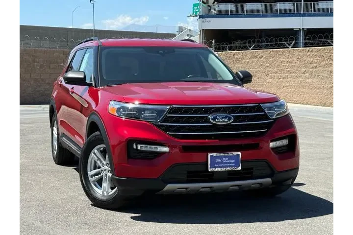 $26989 : Ford Explorer 2023 XLT 4dr S image 2