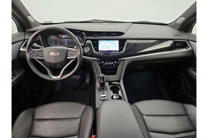 $39998 : Cadillac XT6 2025 Premium Lu image 9