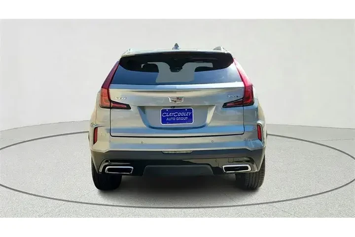 $31108 : Cadillac XT4 2024 Premium Lu image 4