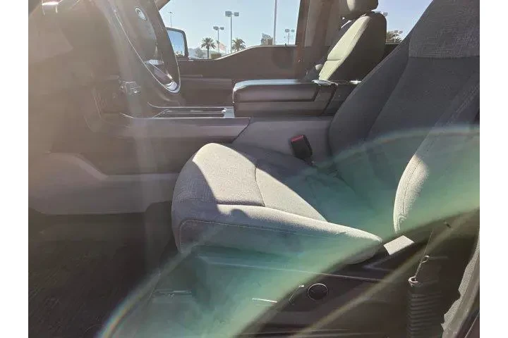 $31343 : Ford F-150 2021 4x4 Platinum image 9