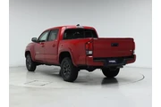 $29998 : Toyota Tacoma 2022 4x2 SR5 V thumbnail