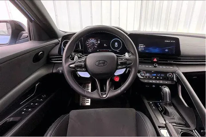 $32990 : Hyundai ELANTRA N 2025 4dr S image 5