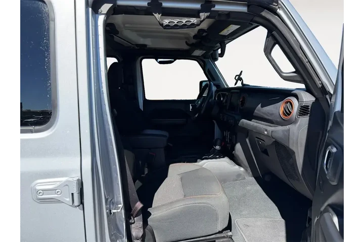 $37500 : Jeep Gladiator 2022 4x4 Moja image 4