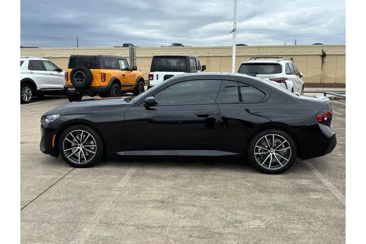 $32500 : BMW 2 Series 2024 230i 2dr C image 6
