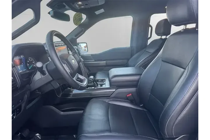 $39531 : Ford F-150 2023 4x4 XLT 4dr image 9