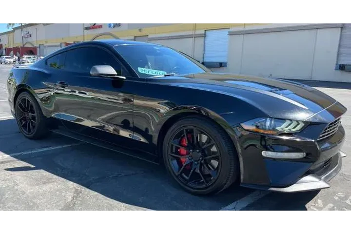 $28000 : Ford Mustang 2022 EcoBoost 2 image 3