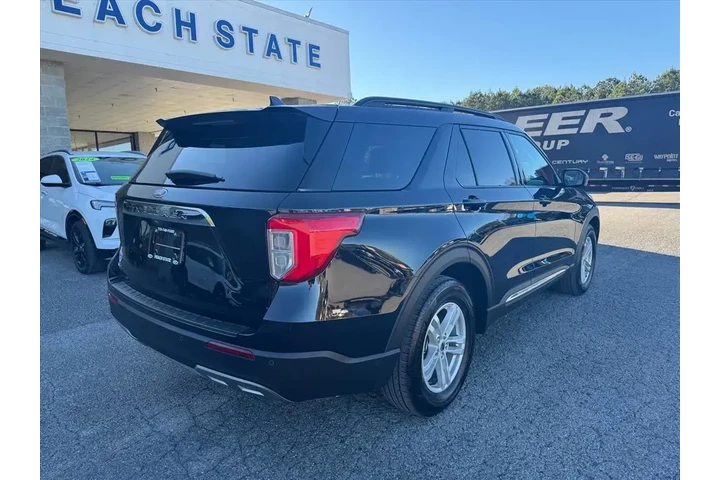 $29991 : Ford Explorer 2024 XLT 4dr S image 8