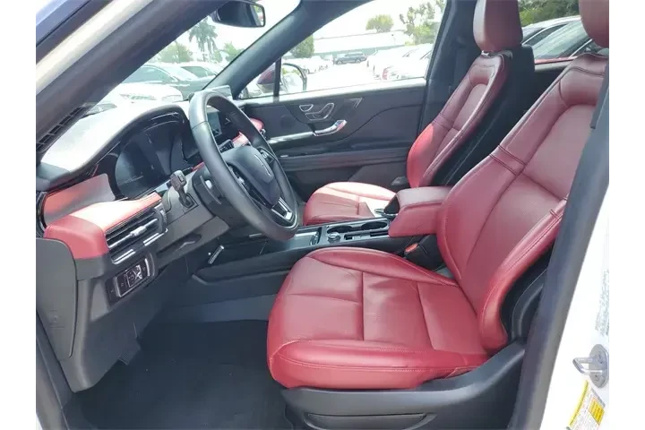 $31990 : Lincoln Corsair 2023 Reserve image 10