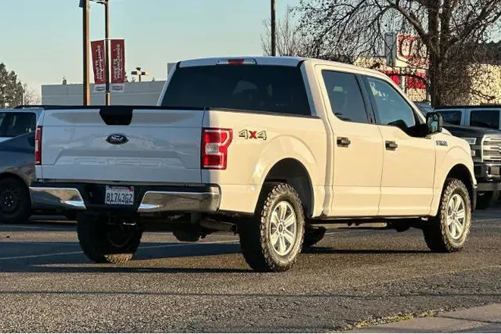 $24063 : Ford F-150 2018 4x4 XLT 4dr image 2