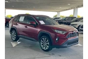 $19632 : Toyota RAV4 2020 XLE Premium thumbnail