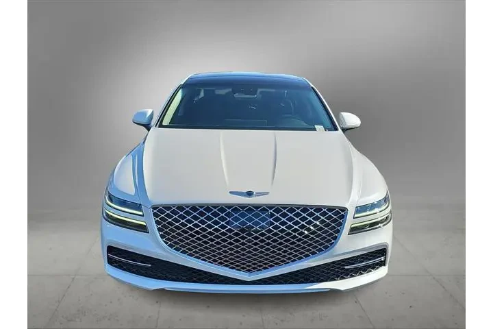 $33250 : Genesis G80 2023 AWD 2.5T 4d image 3