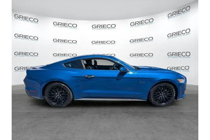 $32997 : Ford Mustang 2017 GT 2dr Fas image 8