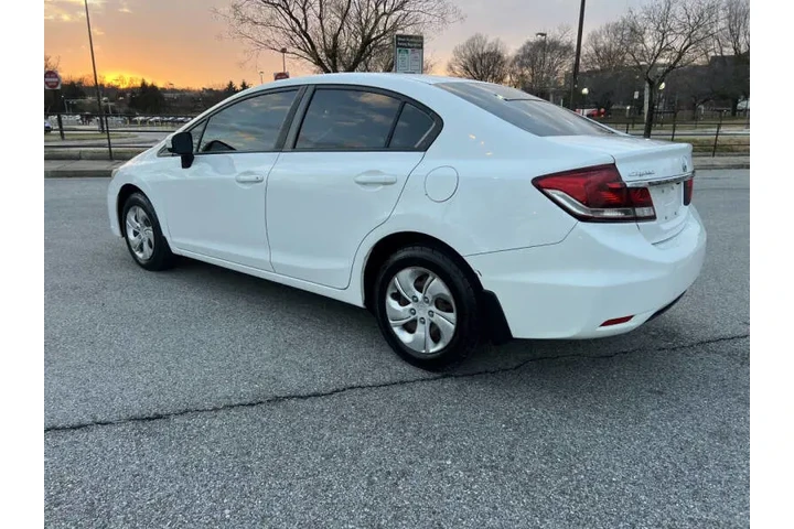 $8500 : 2014 Civic LX image 8