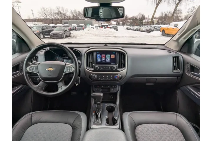 $14952 : 2015 Colorado Z71 image 3