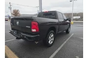 $22500 : Ram 1500 2017 4x4 SLT 4dr Cr thumbnail