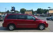 $3999 : 2009 Town and Country Touring thumbnail